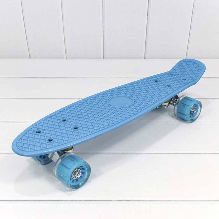 000600-1 Скейтборд из пластика 56*14,5 со светящимися колесами (ассортимент) 1/8